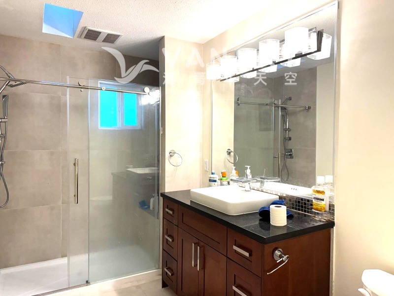 251101222509_Bathroom 1 -2.jpg